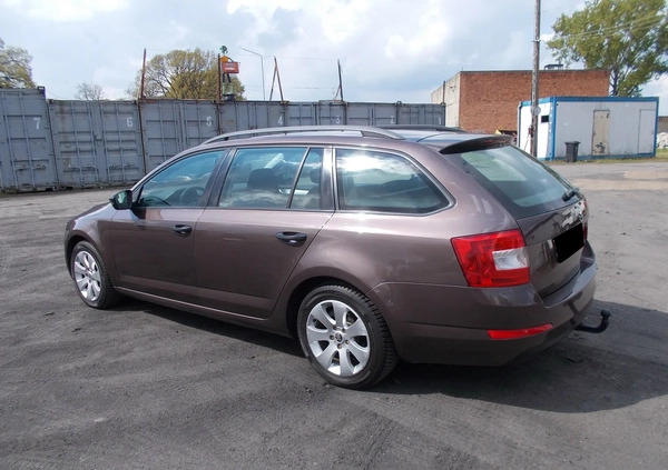 Skoda Octavia cena 32900 przebieg: 204636, rok produkcji 2013 z Syców małe 232